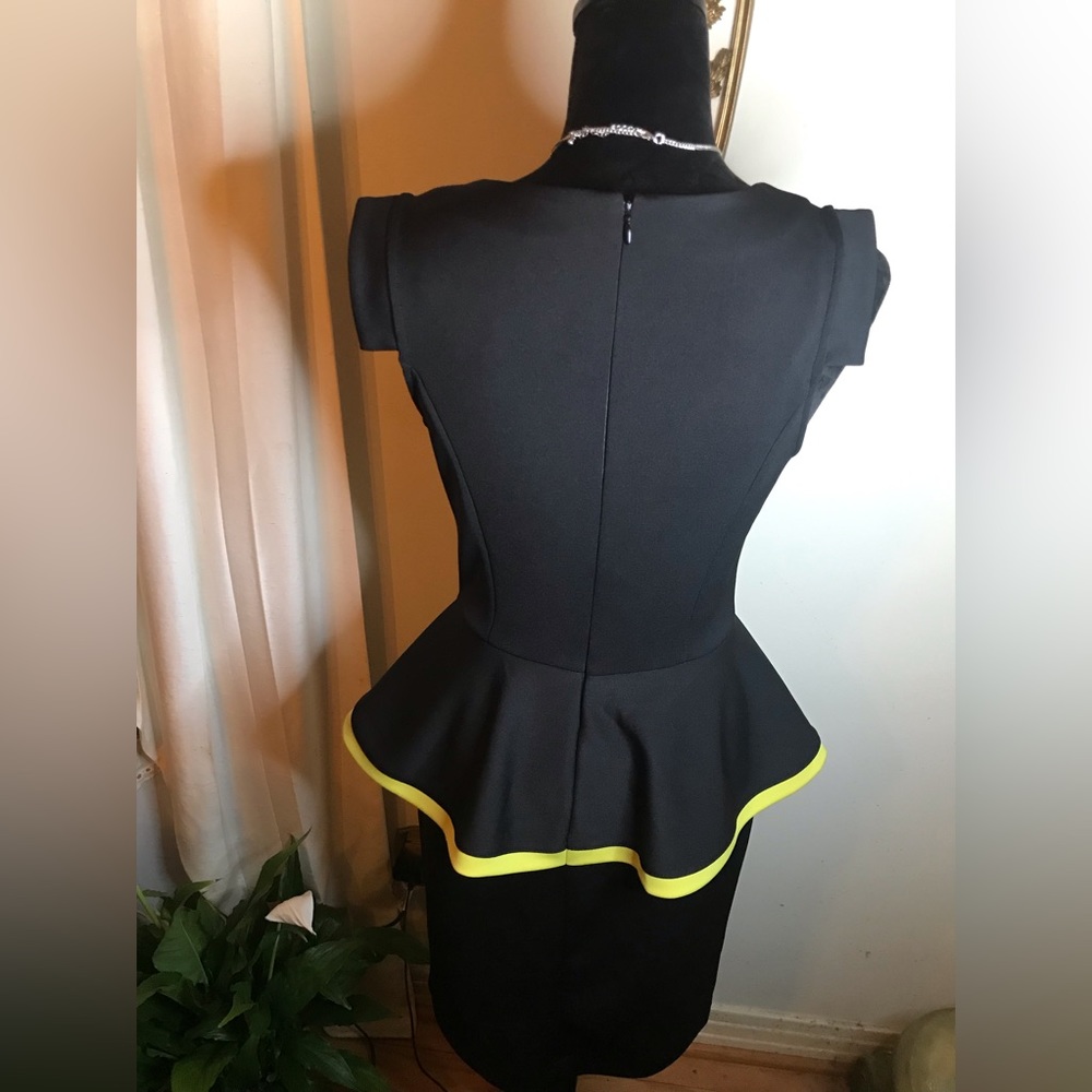 Nicole Miller Dress - Picture 2 of 6